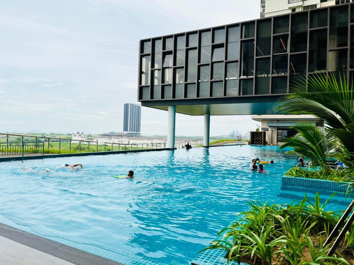 Bali Residence Next To Atlantis Malacca Bagian luar foto
